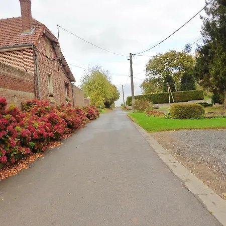 Holiday home La Maison D'edouard Villers-Carbonnel